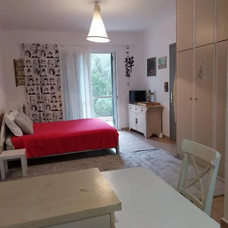 Efi's Apartment *